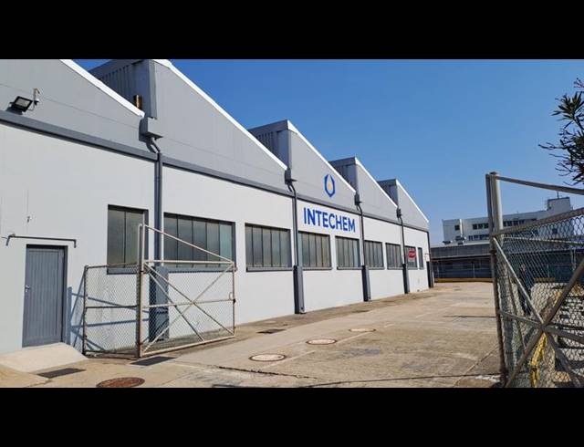 INDUSTRIAL PROPERTY TO RENT IN SIDWELL